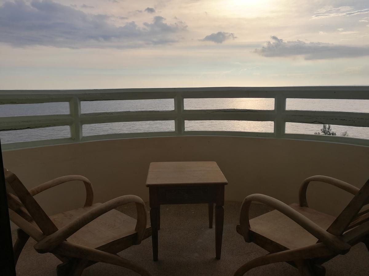 Vip Condo Rayong Ban Phe Exterior foto